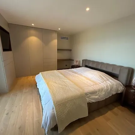 Вілла La Rocaille