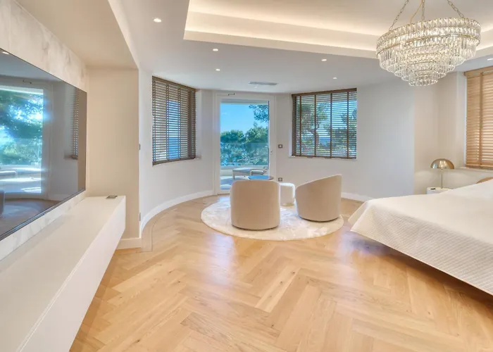 La Rocaille * 昂蒂布